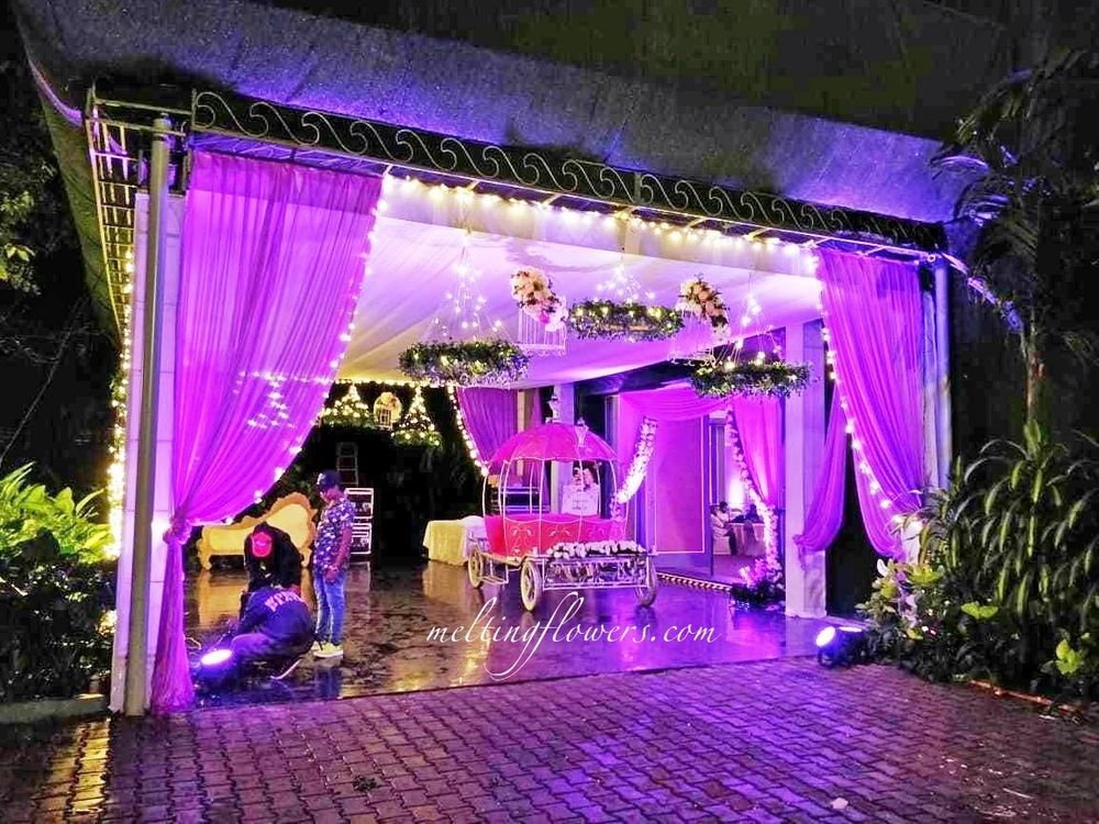 Photo From Gradient Purple Theme Wedding & Reception - By Melting Flowers