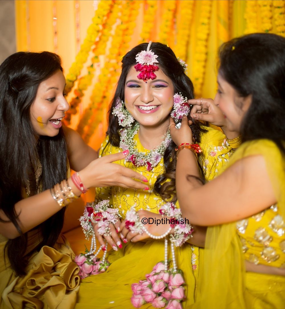 Photo From Bride Bindiya’s Haldi - By Dipti Harish Makeup