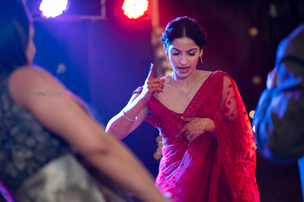 Photo From Tishya & Arnav Mehndi - Cocktail - By Weddings By Rawpixart