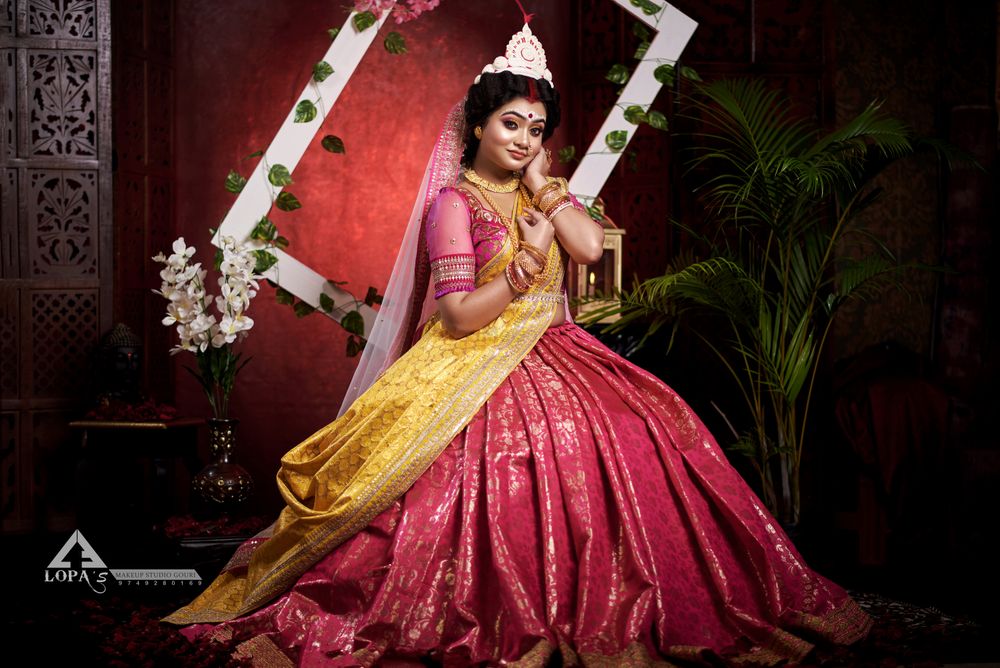 Photo From BENGALI FUSION BRIDAL MAKEOVER - By Lopa's Makeover and Studio Gouri