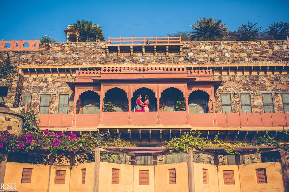 Photo From Neemrana Fort Royal Pre Wedding - By Rish Photography