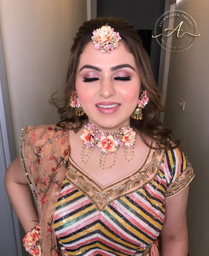 Photo From Haldi Sangeet mehendi makeup - By Makeover by Aishwarya