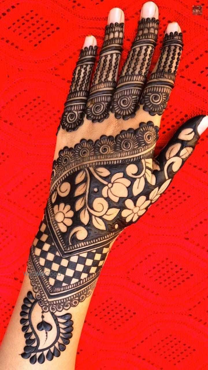 Photo From Laxman - By Laxman Mehendi Artist