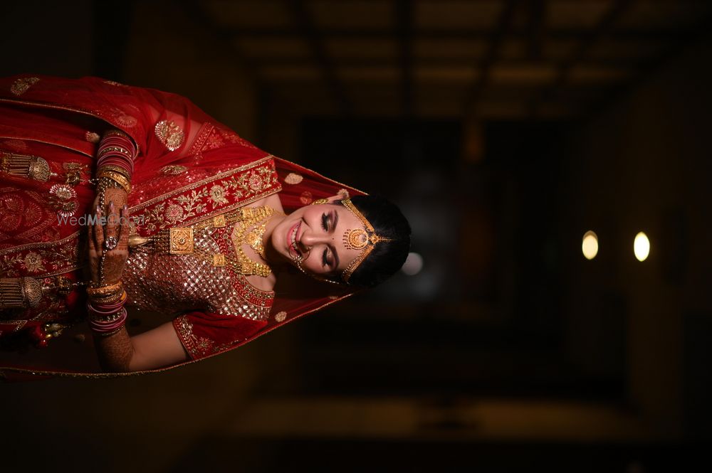 Photo From Smokey Bridal look in a traditional style - By Namrata's Studio