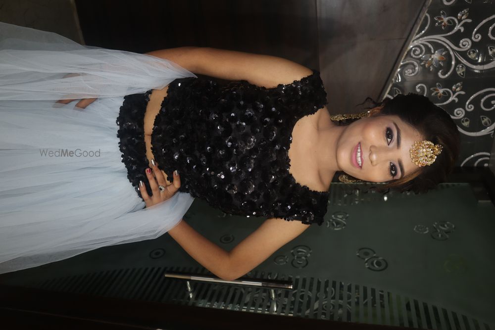 Photo From party wear normal makeup  pic - By Parul Makeover & Salon