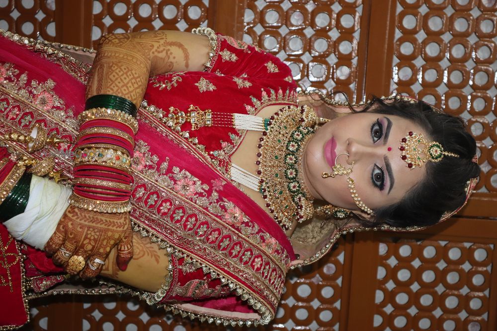 Photo From bridal makeup pic - By Parul Makeover & Salon