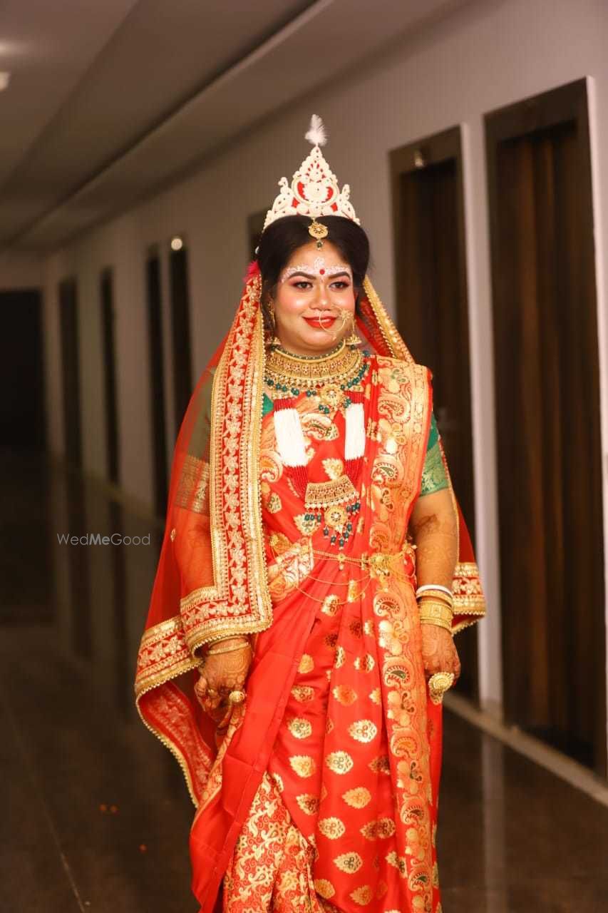 Photo From BRIDE - By Priya Saha Luxury Makeup and Hair Stylist