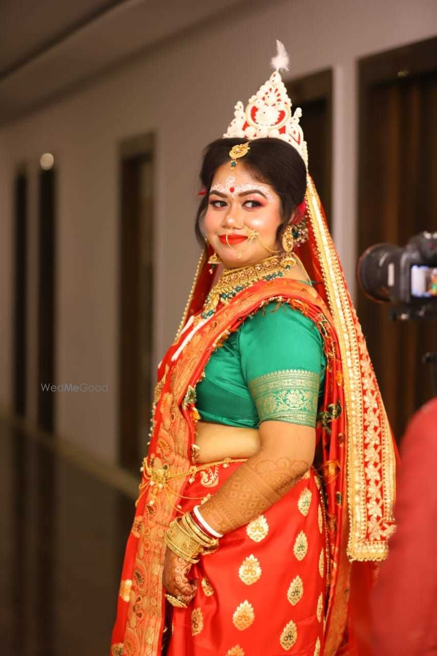 Photo From BRIDE - By Priya Saha Luxury Makeup and Hair Stylist