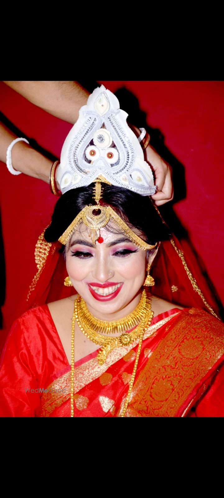 Photo From BRIDE - By Priya Saha Luxury Makeup and Hair Stylist