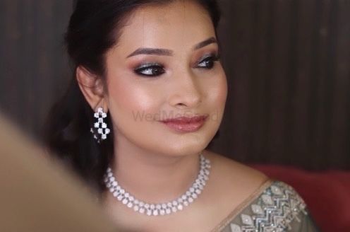 Photo From Pragya Singh (Engagement Bride)  - By Gunjan Bajaj Makeup Artistry