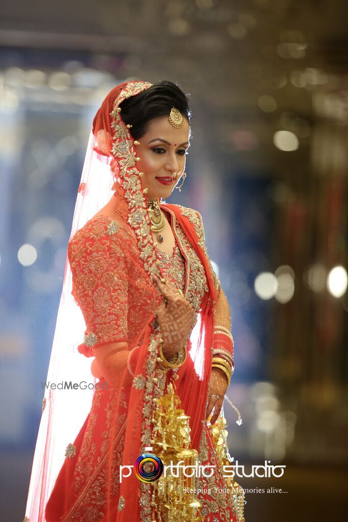 Photo From Bridal makeup for Saloni - By Amita Ahluwalia Makeup Artist