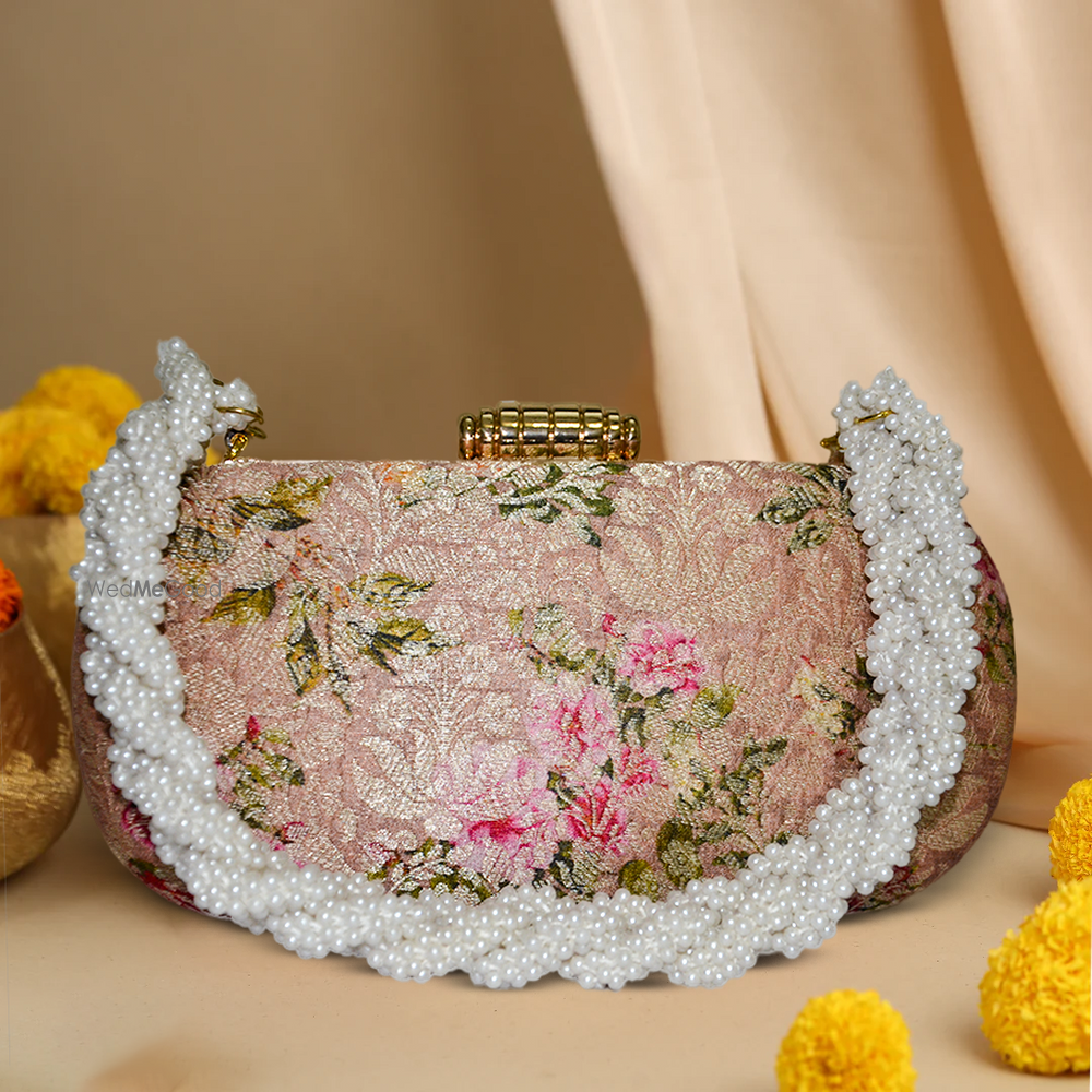 Photo From Bridal Clutches - By Artflyck