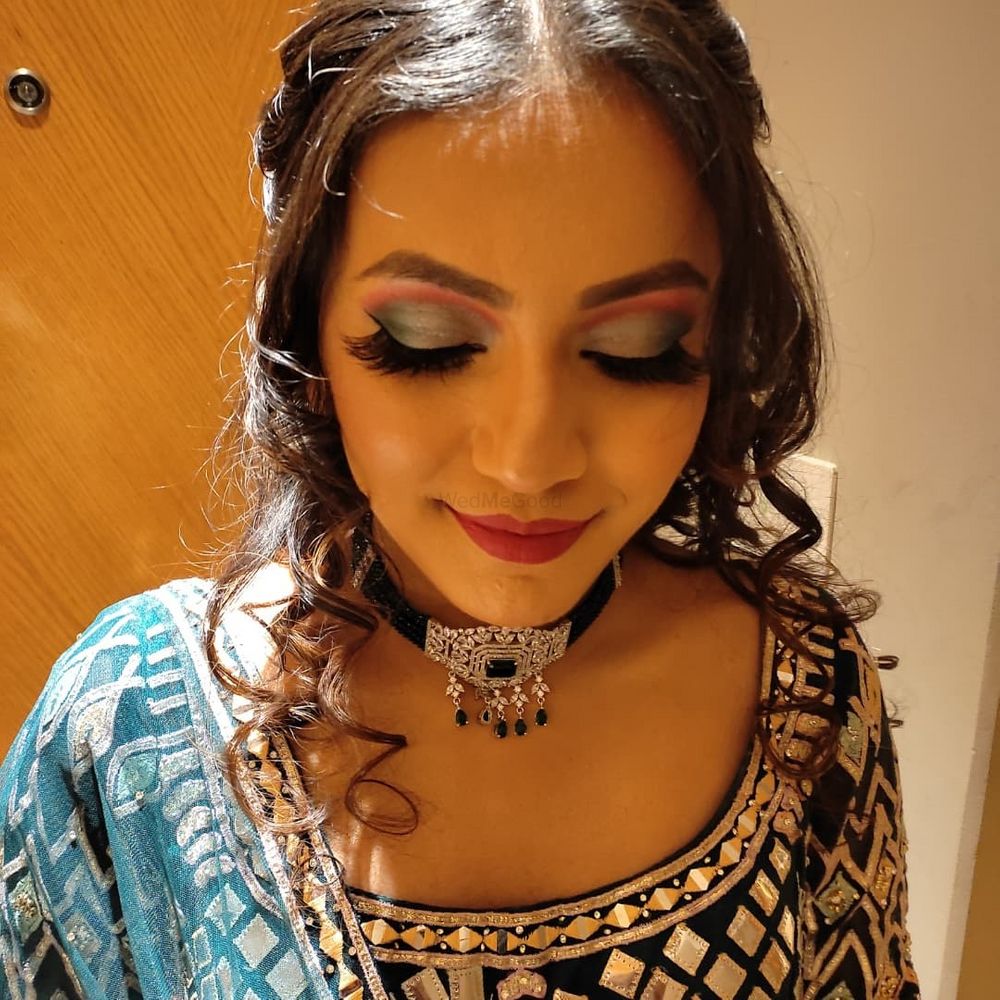 Photo From Bridal makeup - By Malhar Beauty Studio