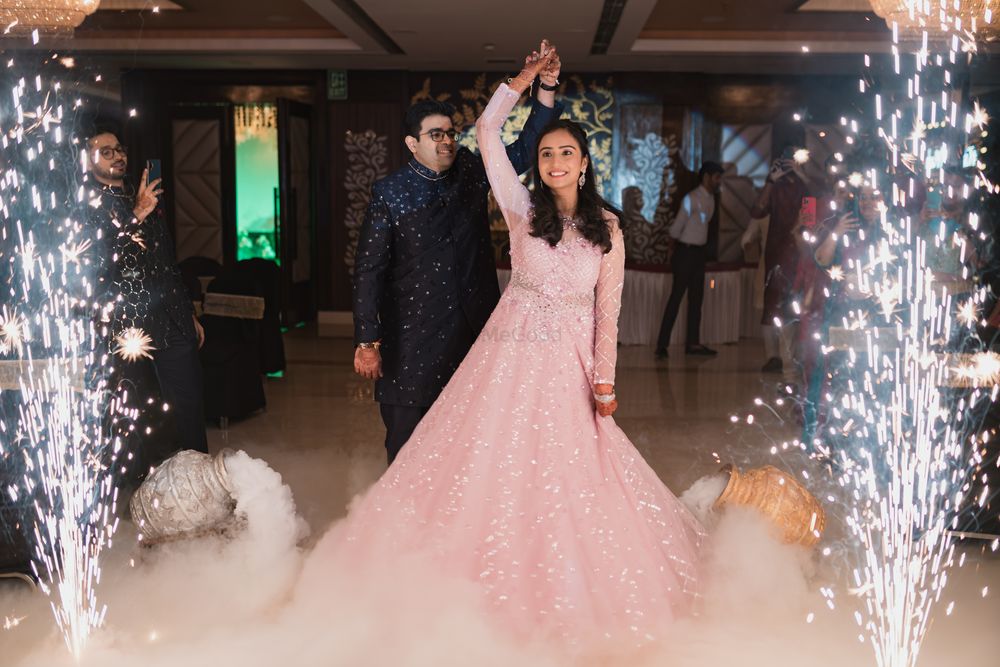 Photo From Yash & Kinjal - By Pixel and Lens