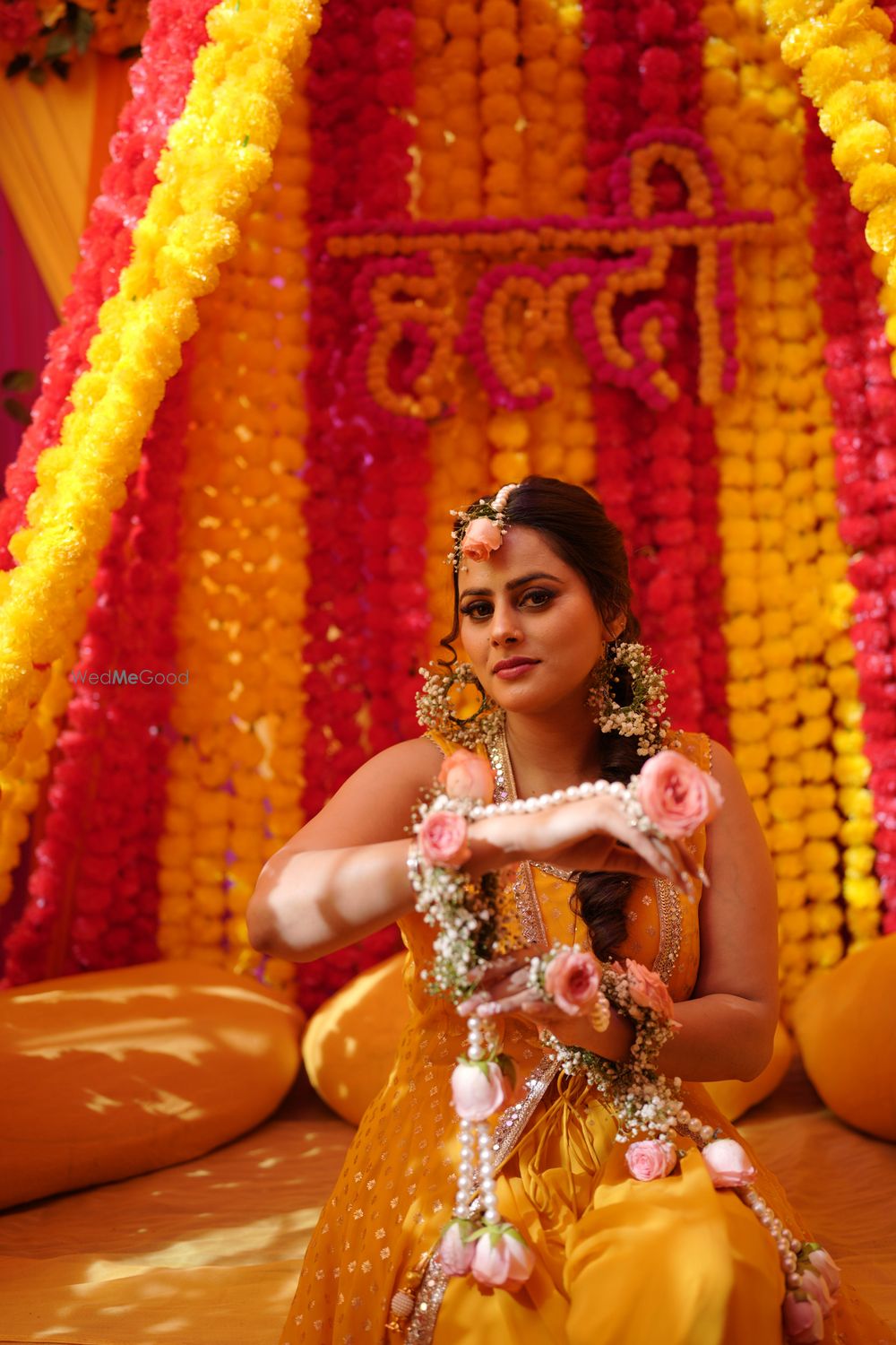 Photo From Haldi/Mehendi - By Ishita Kapil Makeup Studio & Academy