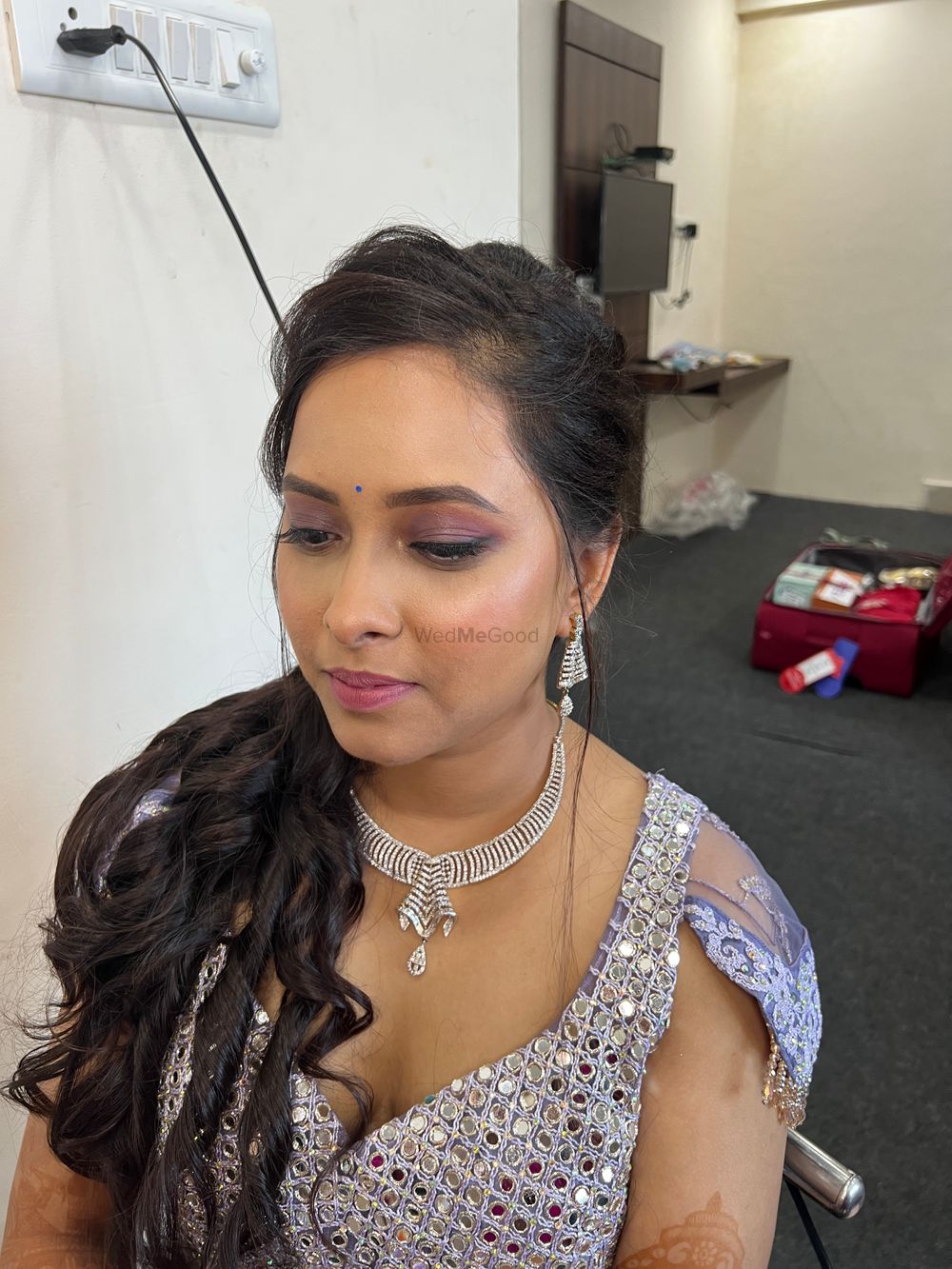 Photo From The Engagement/Sangeet makeover - By Krinjal Soni Makeup