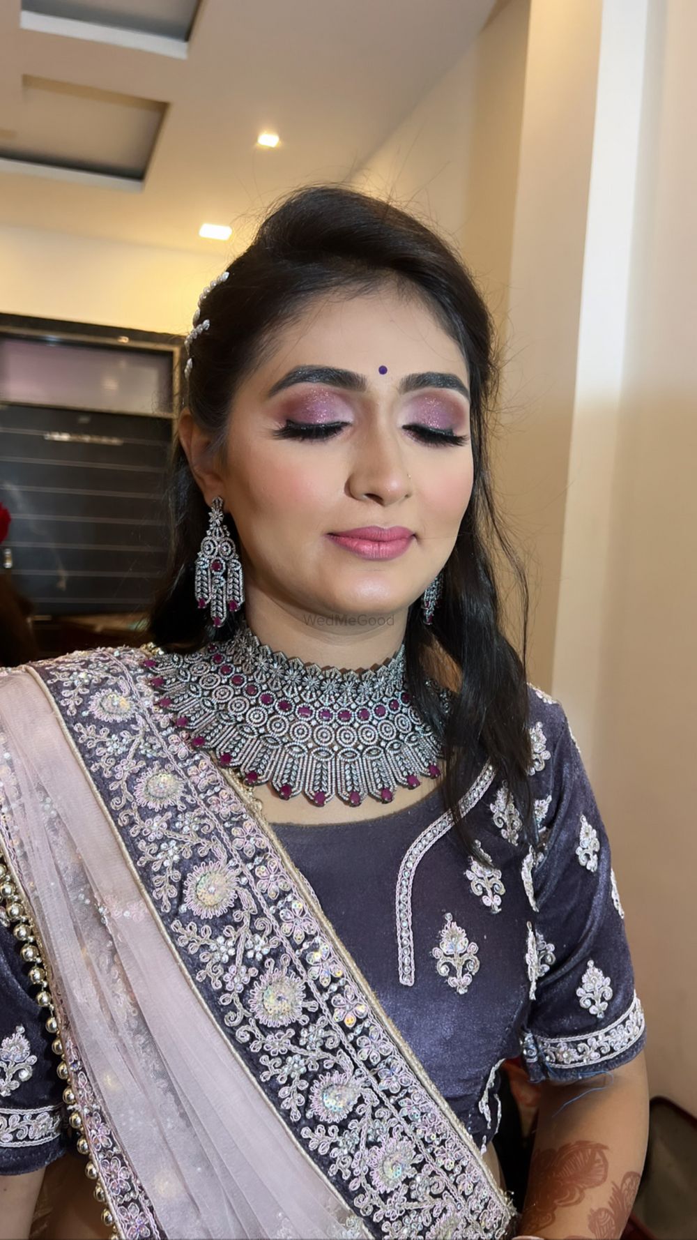 Photo From The Engagement/Sangeet makeover - By Krinjal Soni Makeup