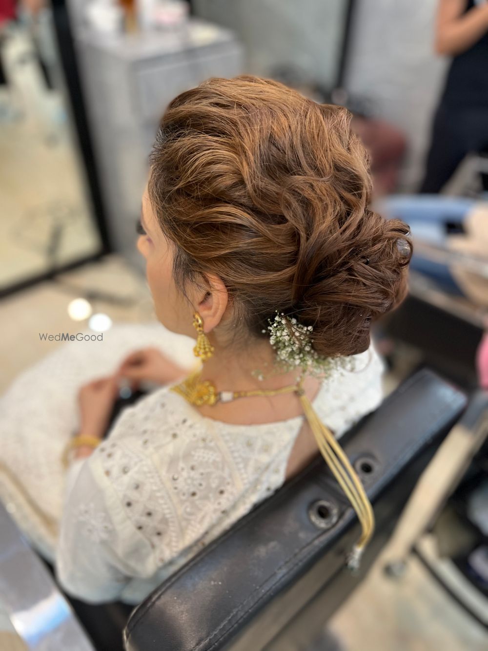 Photo From hairstyling  - By Priya Kinger Bridal Makeovers