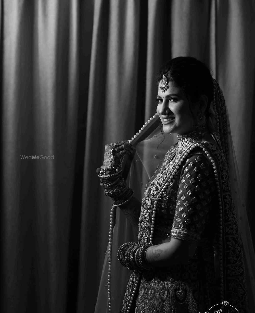 Photo From Aanchal Wedding Pics - By Makeovers by Meenu Jain