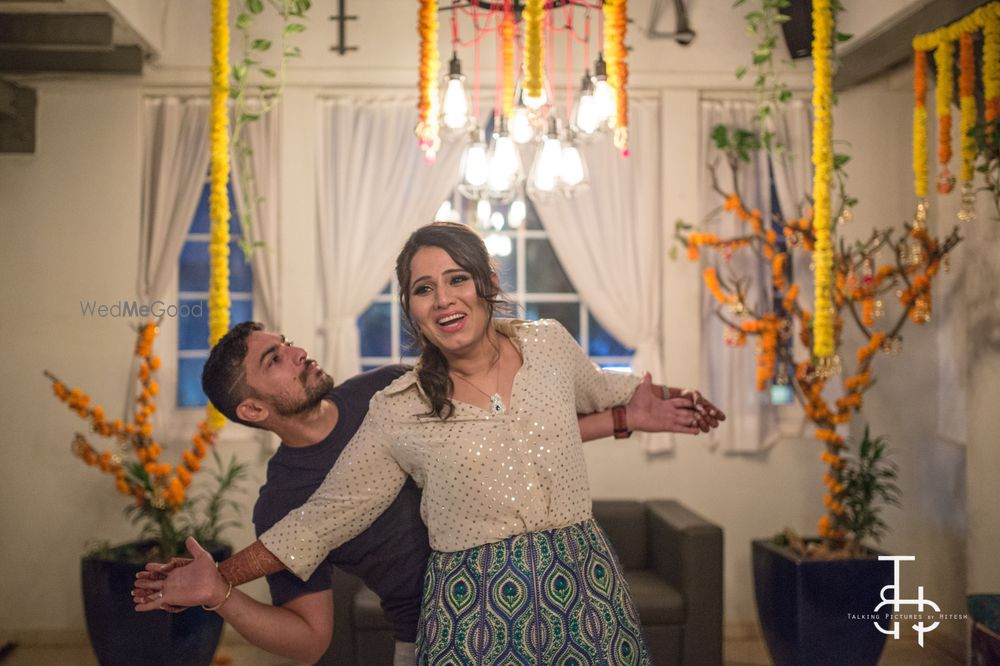 Photo From Real Wedding : Priti & Vikram. - By Talking Pictures by Hitesh