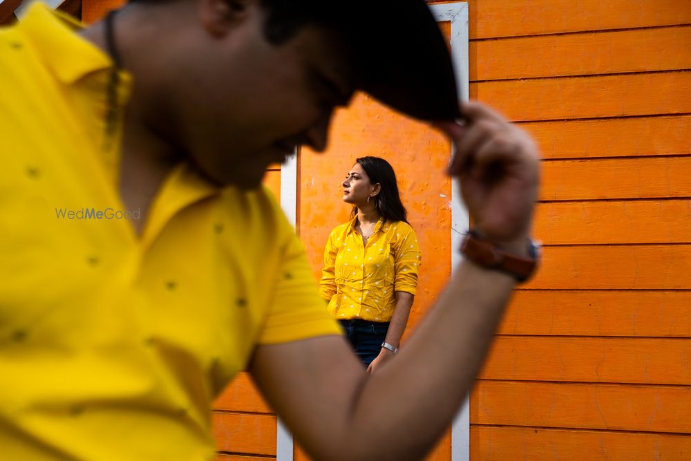 Photo From Vidhi & Abhishek : Couple shoot at Sets in the city, Mumbai - By Rohan Shinde Photography & Films (RSP)