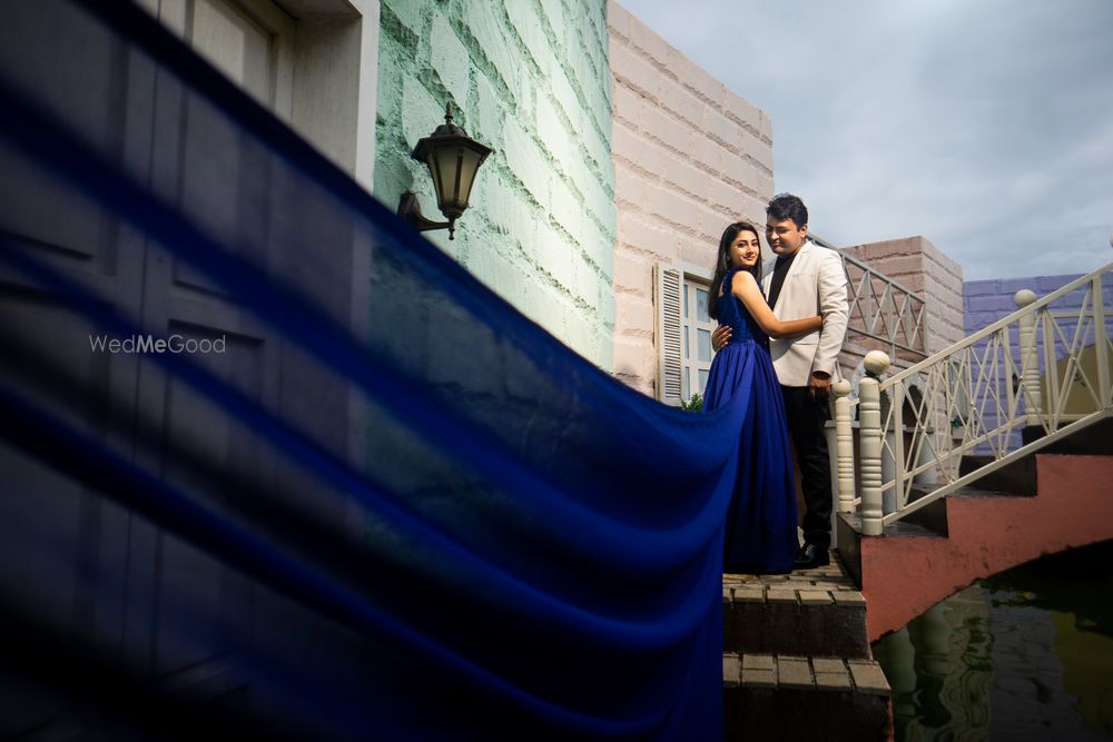 Photo From Vidhi & Abhishek : Couple shoot at Sets in the city, Mumbai - By Rohan Shinde Photography & Films (RSP)