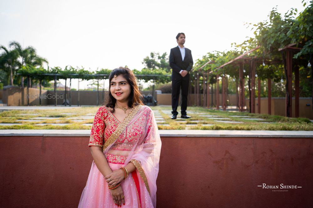 Photo From Sharayu & Ninad : Couple shoot at Grape County, Nashik - By Rohan Shinde Photography & Films (RSP)