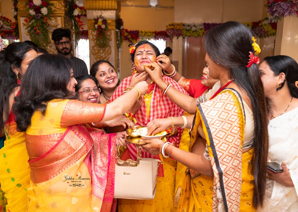 Photo From Sanchari~Debanjan wedding day morning scenes - By Golden Memories