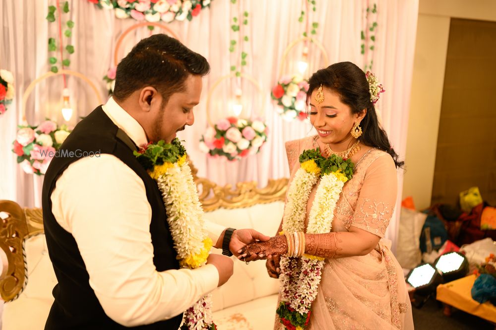 Photo From Shweta & Sushrut's Engagement Ceremony - By Mayur Rahinj Photography