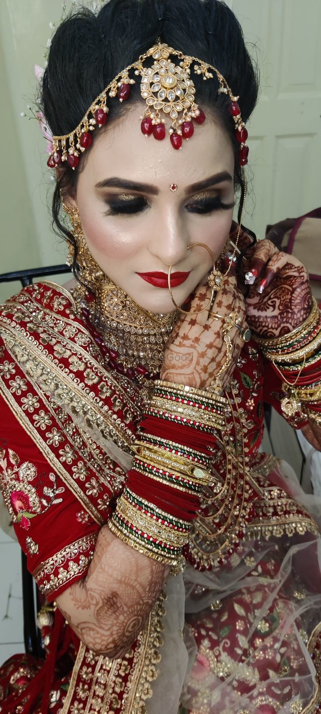 Photo From Bride Medhavi - By Makeovers by Vaishnavi