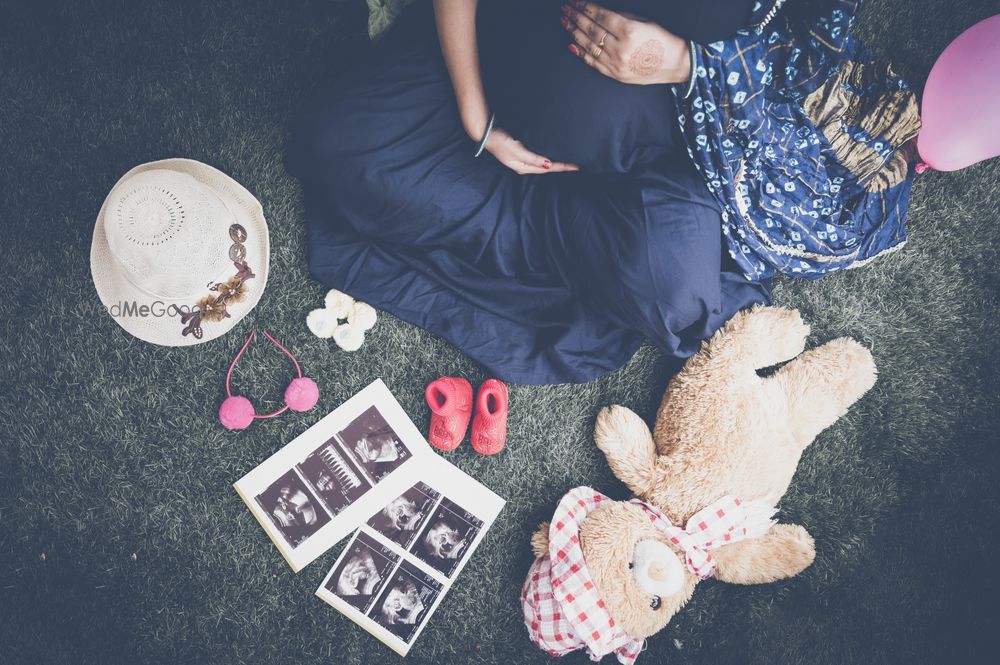 Photo From Maternity shoot - By moments click photography