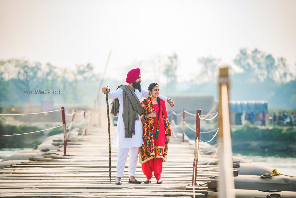 Photo From Pre-Wedding - By Saurabh Photography