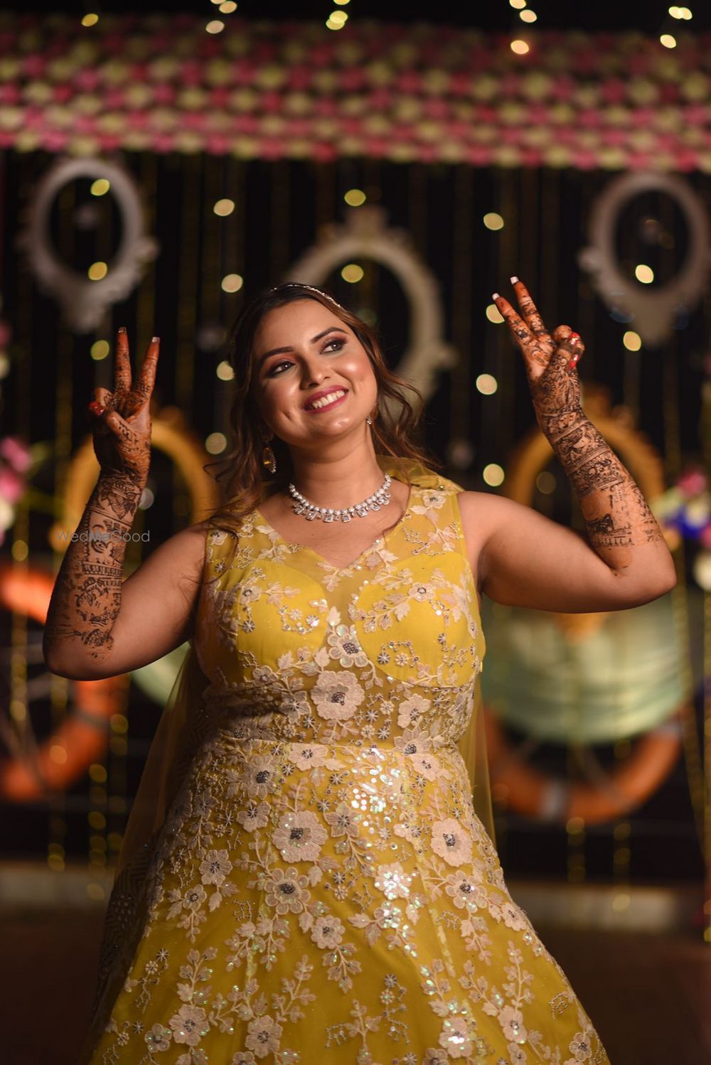 Photo From Engagement - By Dolly's Makeover & Academy