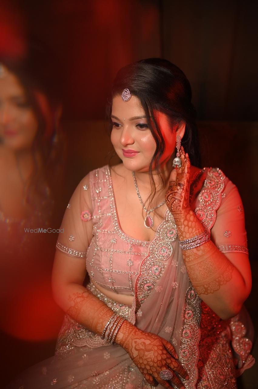 Photo From Engagement - By Dolly's Makeover & Academy