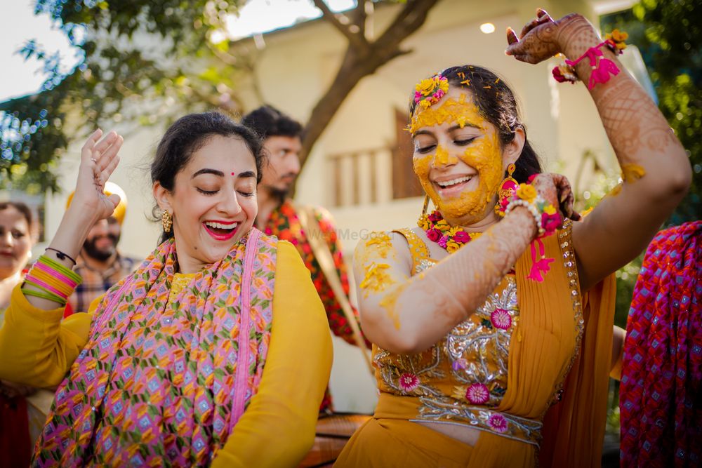 Photo From Anya and Harshil (Haldi and Chooda) - By Akhil Bagga Photography