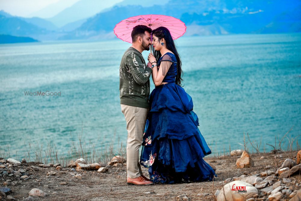 Photo From Pre-wedding - By Laxmi Studio