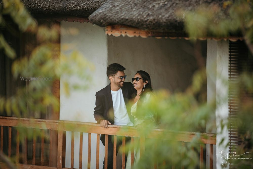 Photo From Varsha & Yash's pre-wedding - By The Charming Gallery