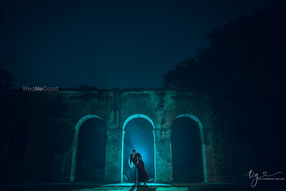 Photo From Varsha & Yash's pre-wedding - By The Charming Gallery