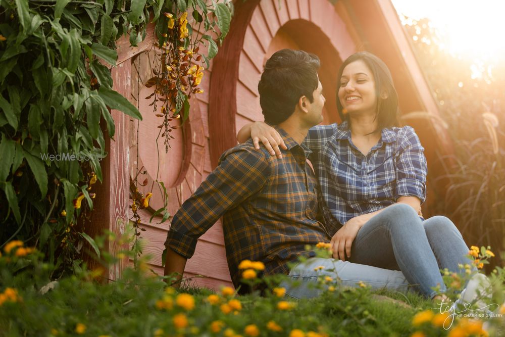 Photo From Akhila & Madhwesh's pre-wedding - By The Charming Gallery