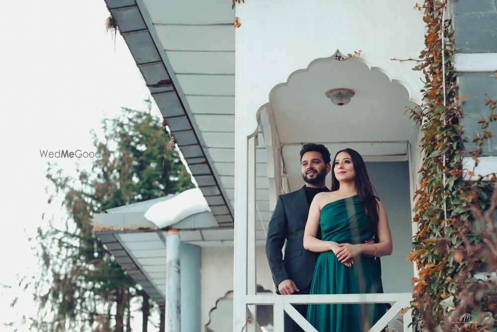 Photo From Ishaan & Heena Pre wedding - By Mehra Photography