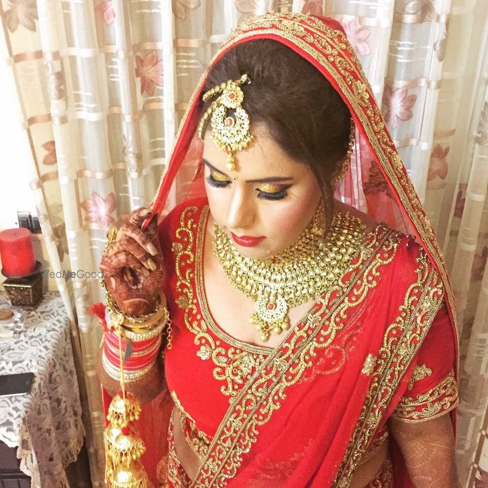 Photo From  Sapna Bride - By Richa Malik's Makeovers 