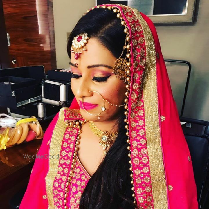 Photo From Muslim bridal makeup - By Richa Malik's Makeovers 