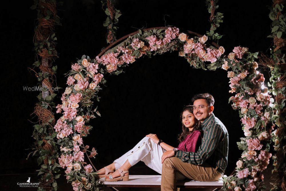 Photo From Akash + Yatri Pre wedding Shoot - By BJ Gandhi Candid Photography