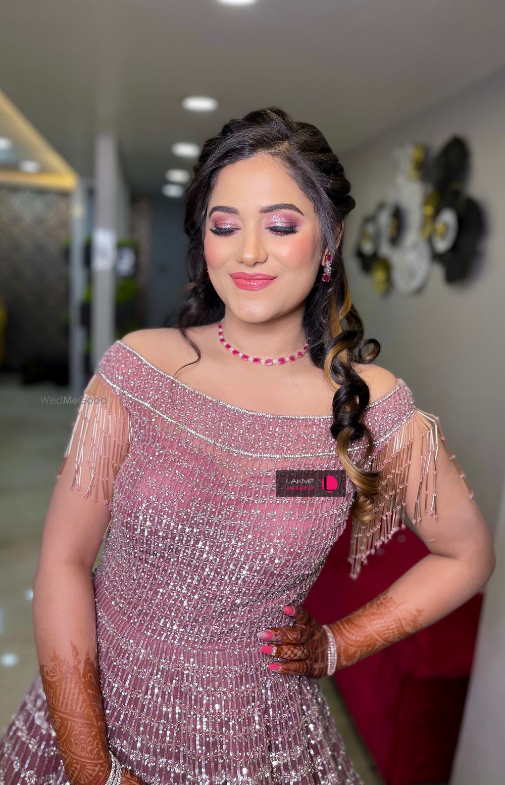 Photo From Engagement Looks - By Lakme Salon, Dakbunglow