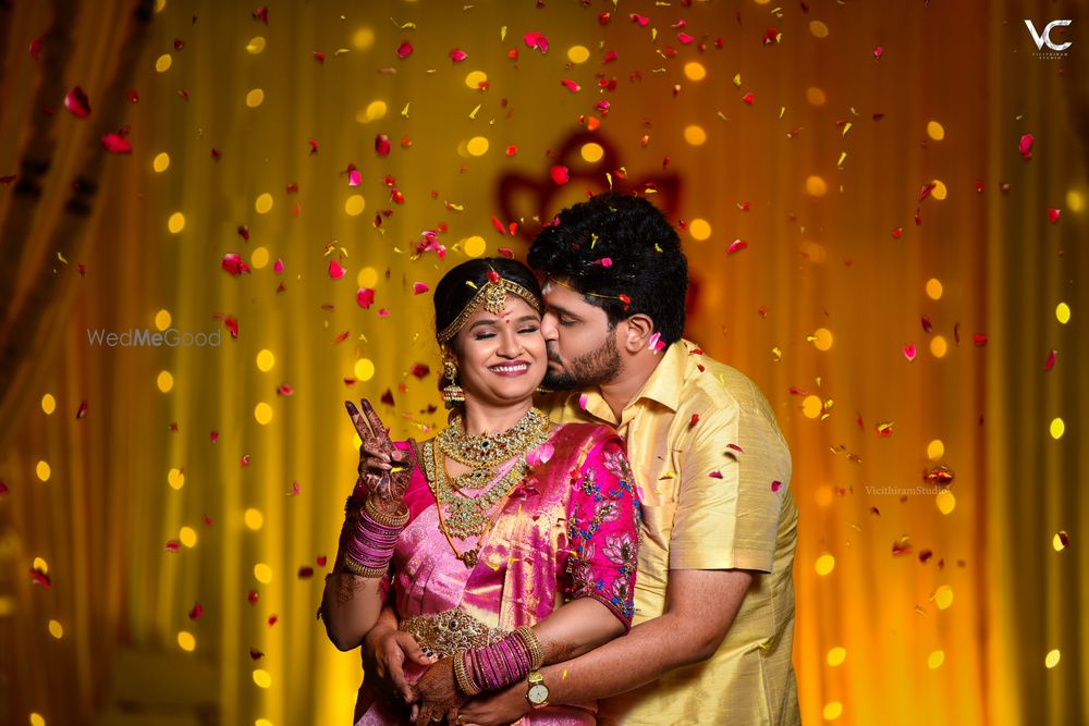 Photo From Mr & Mrs Vandana - By Vicithiram Studio