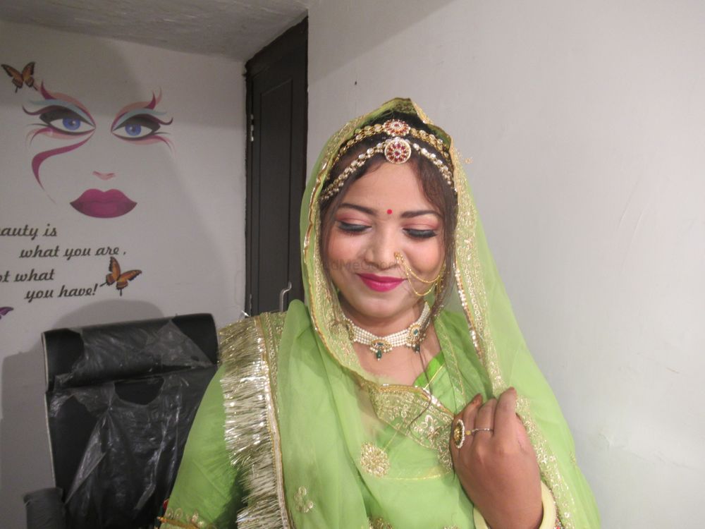 Photo From party look - By Anjali Wadhvani Makeup Artist