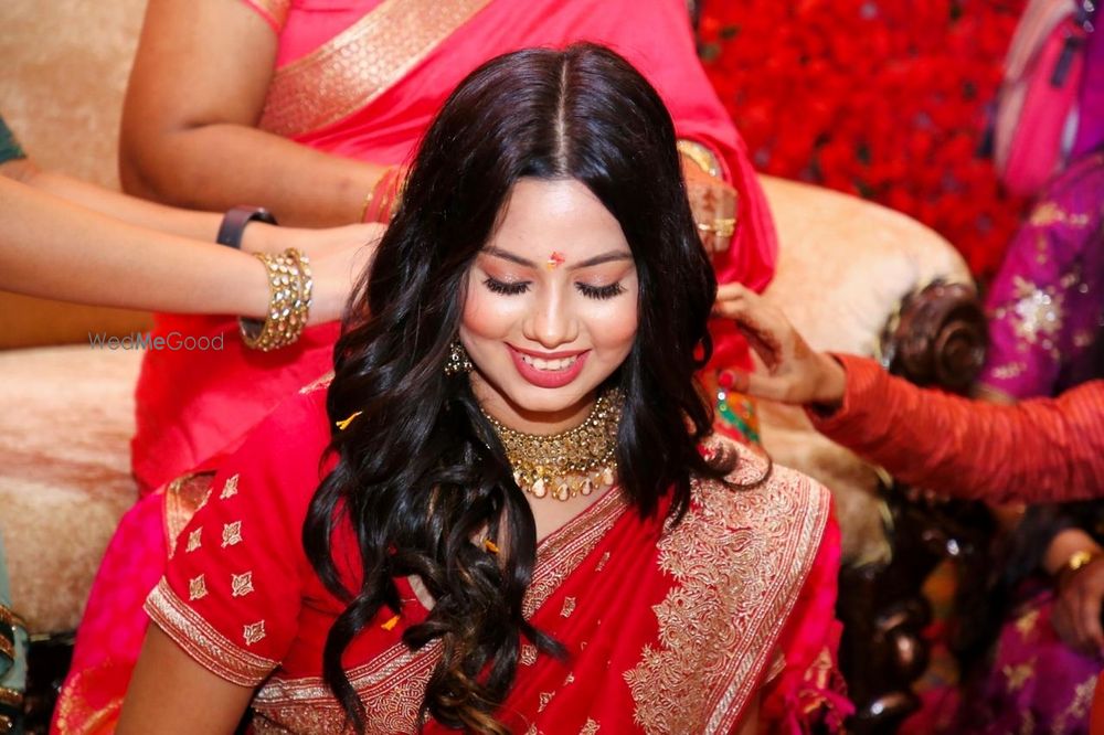 Photo From Anshika engagement, Sangeet and wedding  - By Makeovers by Deepali Nawale