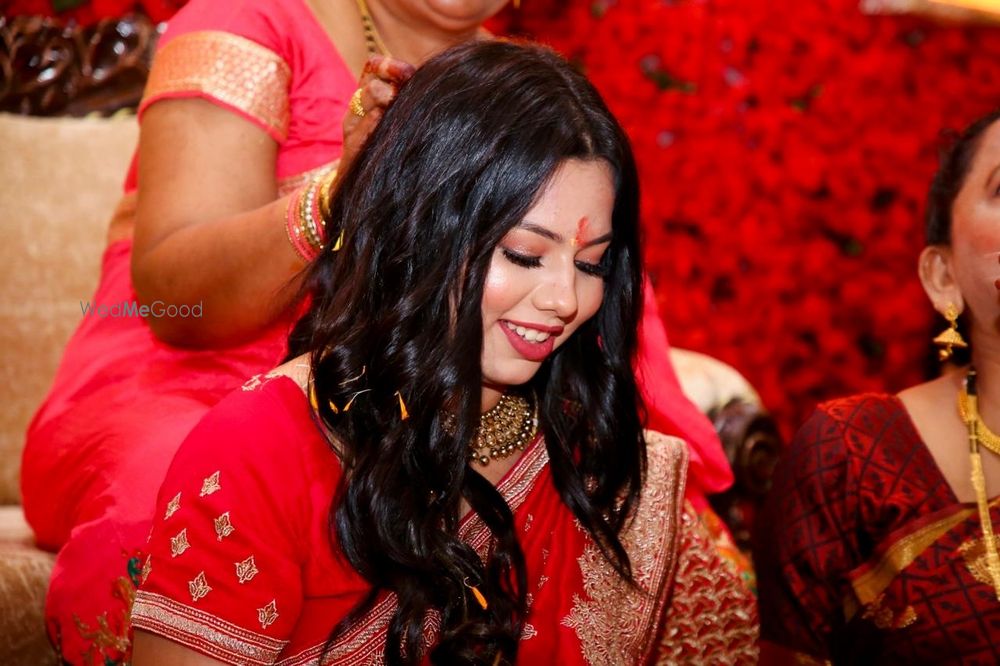 Photo From Anshika engagement, Sangeet and wedding  - By Makeovers by Deepali Nawale