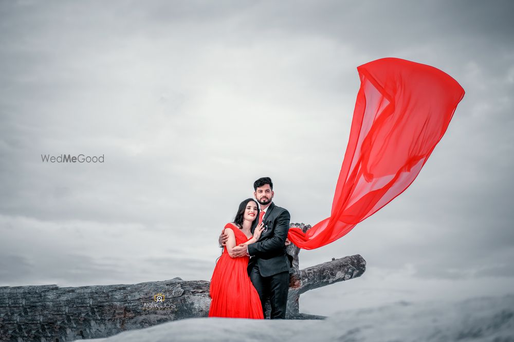 Photo From Gopal & Gayatri - By Akkyclicks Photography