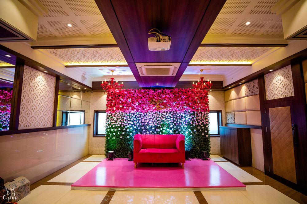 Photo From B + R - By Mumbai Metro , The Executive Hotel
